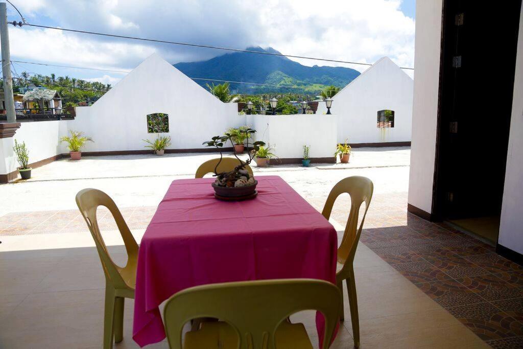 Florabells Iraya Guest House - Batanes Basco ภายนอก รูปภาพ