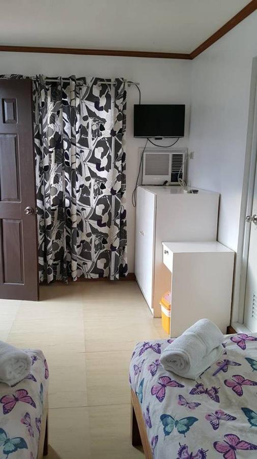Florabells Iraya Guest House - Batanes Basco ภายนอก รูปภาพ