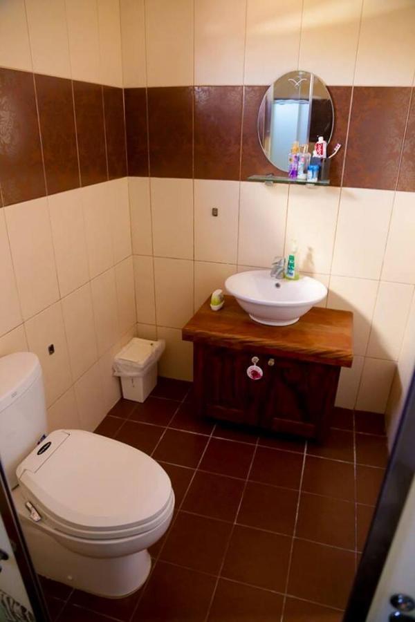 Florabells Iraya Guest House - Batanes Basco ภายนอก รูปภาพ