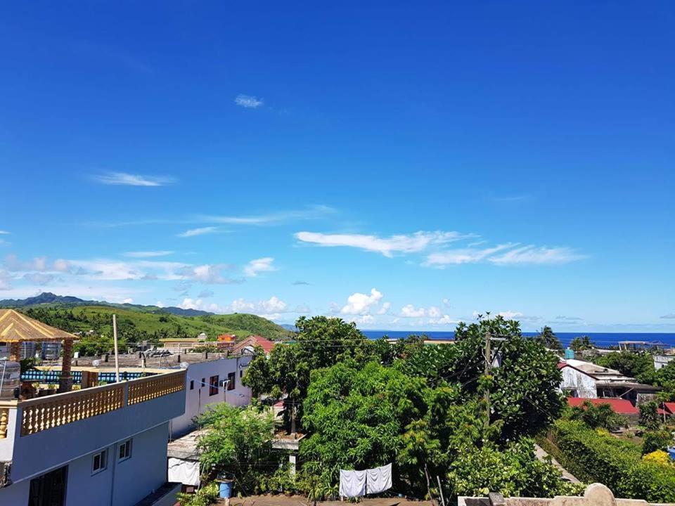 Florabells Iraya Guest House - Batanes Basco ภายนอก รูปภาพ