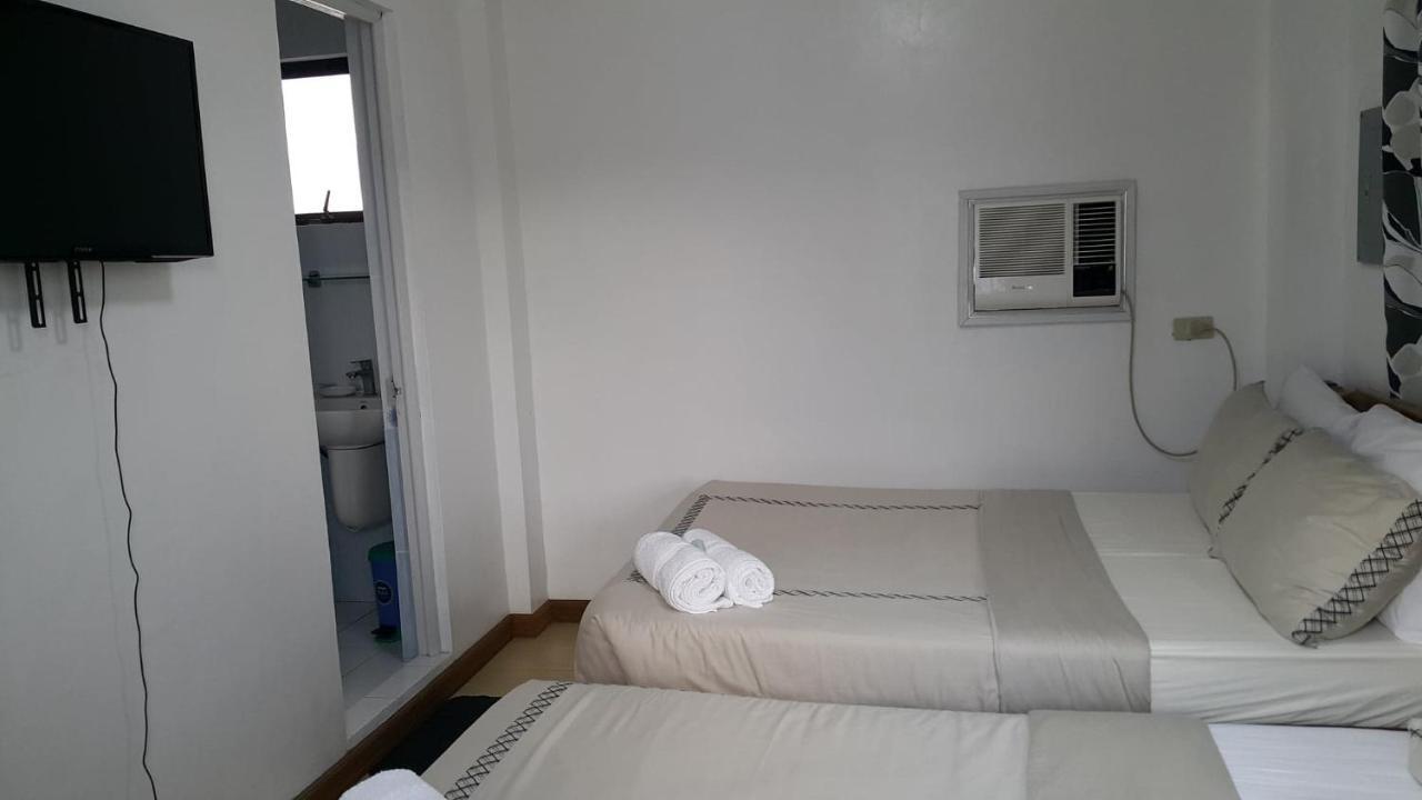 Florabells Iraya Guest House - Batanes Basco ภายนอก รูปภาพ