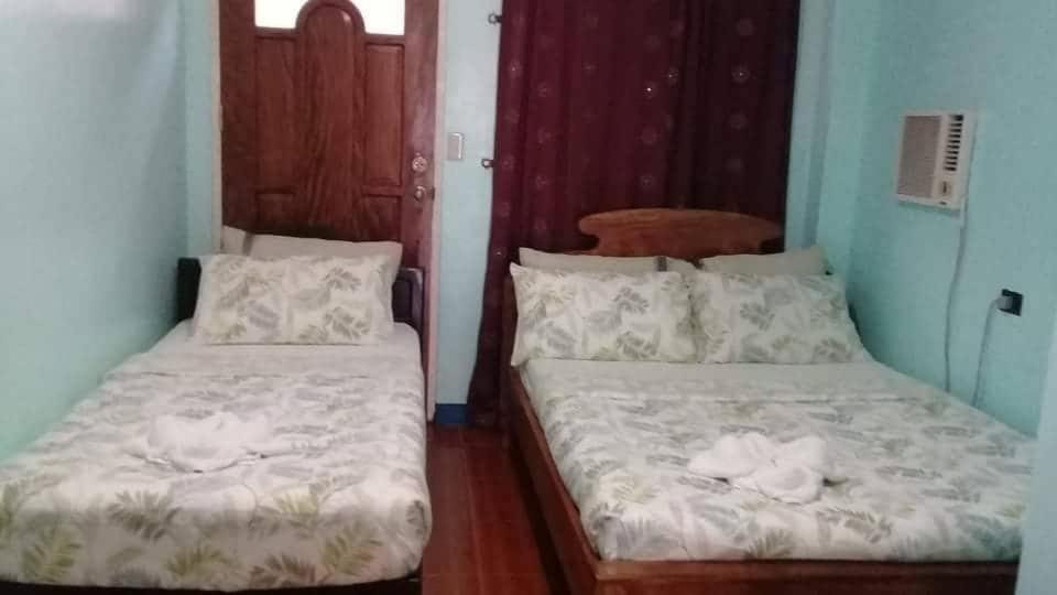 Florabells Iraya Guest House - Batanes Basco ภายนอก รูปภาพ